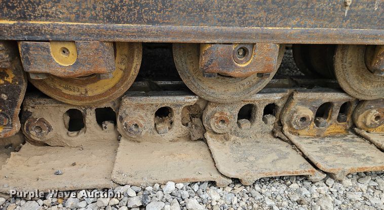 image for item EB8097 2016 Caterpillar 953D track loader