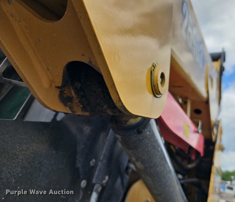 image for item EB8098 2019 Caterpillar 259D3 tracked skid steer loader