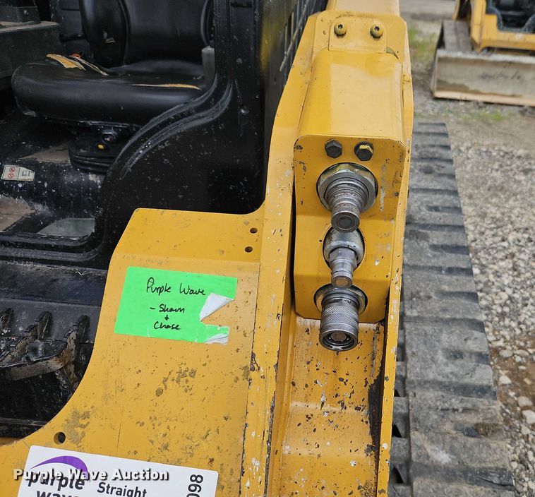image for item EB8098 2019 Caterpillar 259D3 tracked skid steer loader
