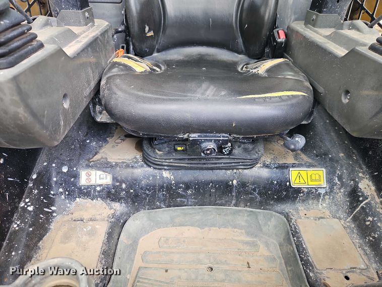 image for item EB8098 2019 Caterpillar 259D3 tracked skid steer loader