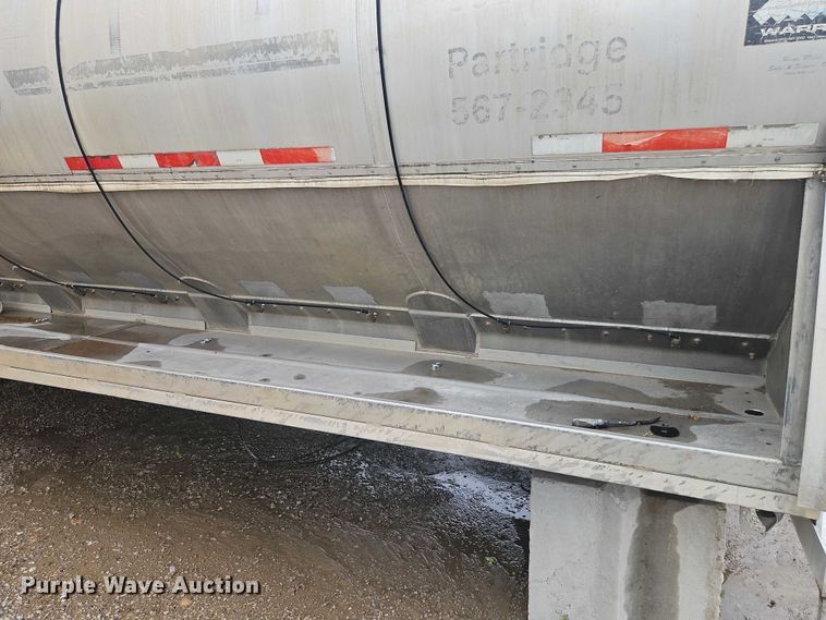 image for item EB8106 Warren fertilizer delivery bed