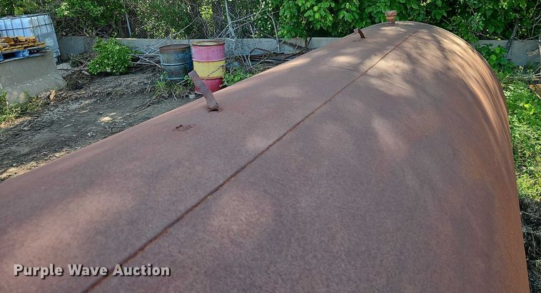 image for item EB8119 Fuel tank