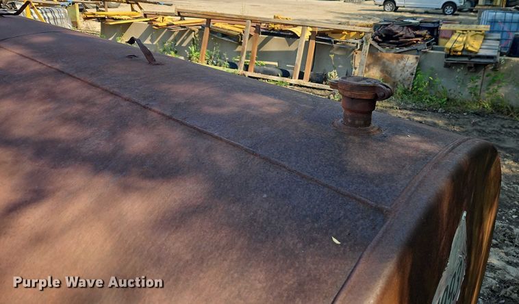 image for item EB8119 Fuel tank