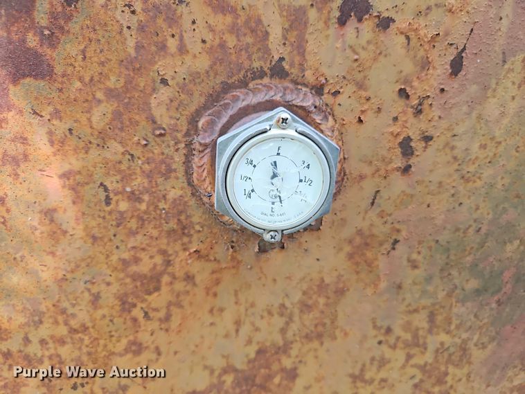 image for item EB8119 Fuel tank