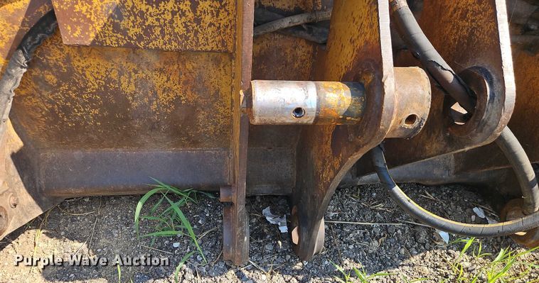 image for item EB8121 Caterpillar four in one bucket