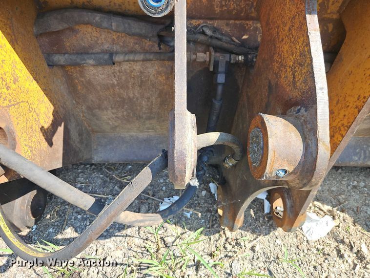 image for item EB8121 Caterpillar four in one bucket