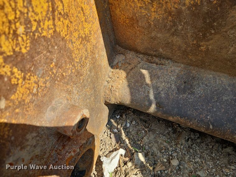 image for item EB8121 Caterpillar four in one bucket