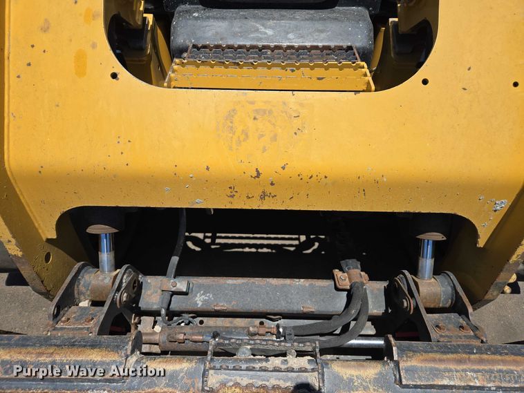 image for item EC1037 2018 Caterpillar 299D2 tracked skid steer loader