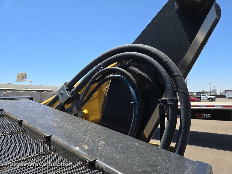 image for item EC1037 2018 Caterpillar 299D2 tracked skid steer loader