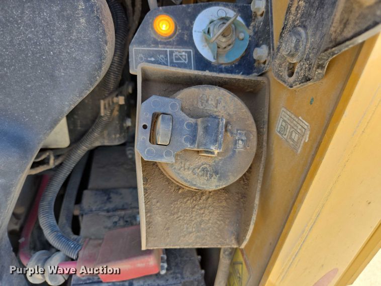 image for item EC1037 2018 Caterpillar 299D2 tracked skid steer loader