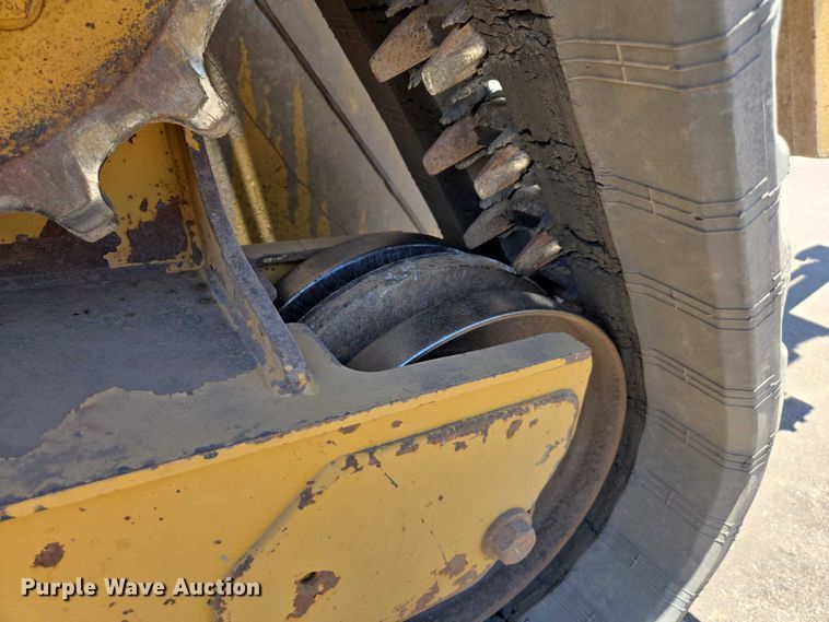 image for item EC1037 2018 Caterpillar 299D2 tracked skid steer loader