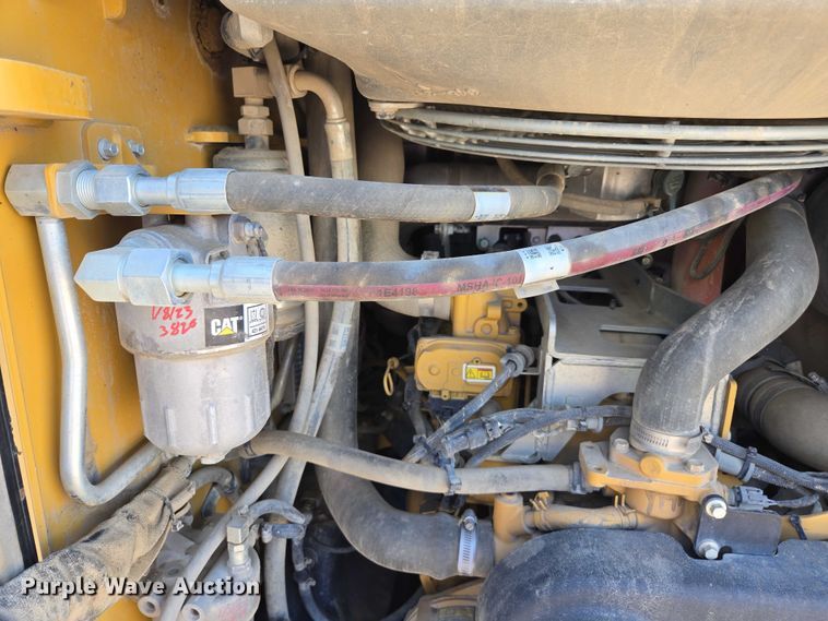 image for item EC1039 2018 Caterpillar 299D2 tracked skid steer loader