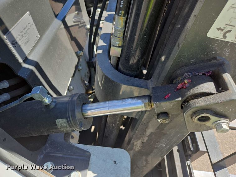 image for item EC1041 2015 Nissan PF30LP forklift