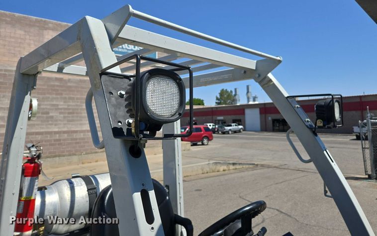 image for item EC1041 2015 Nissan PF30LP forklift