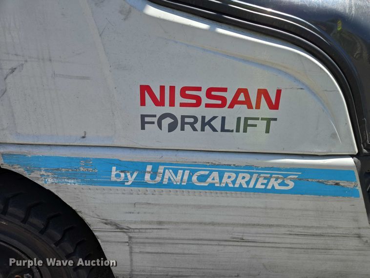 image for item EC1041 2015 Nissan PF30LP forklift