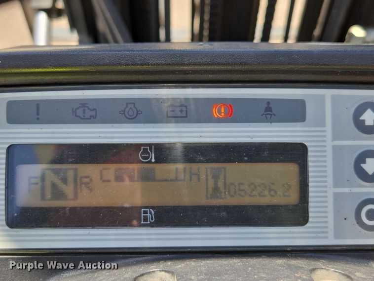 image for item EC1041 2015 Nissan PF30LP forklift