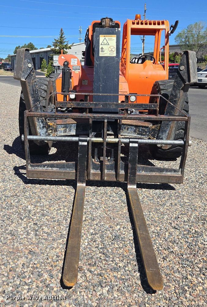 image for item EC1043 2017 JLG 10054 telehandler