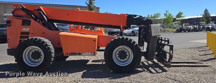 image for item EC1043 2017 JLG 10054 telehandler