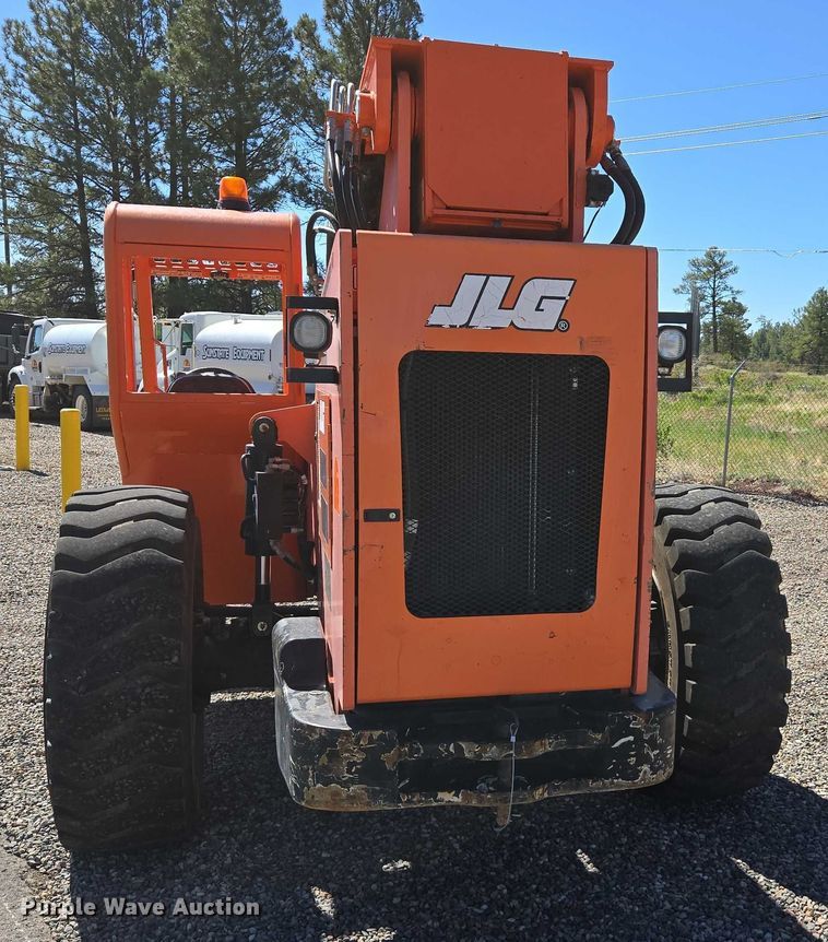 image for item EC1043 2017 JLG 10054 telehandler
