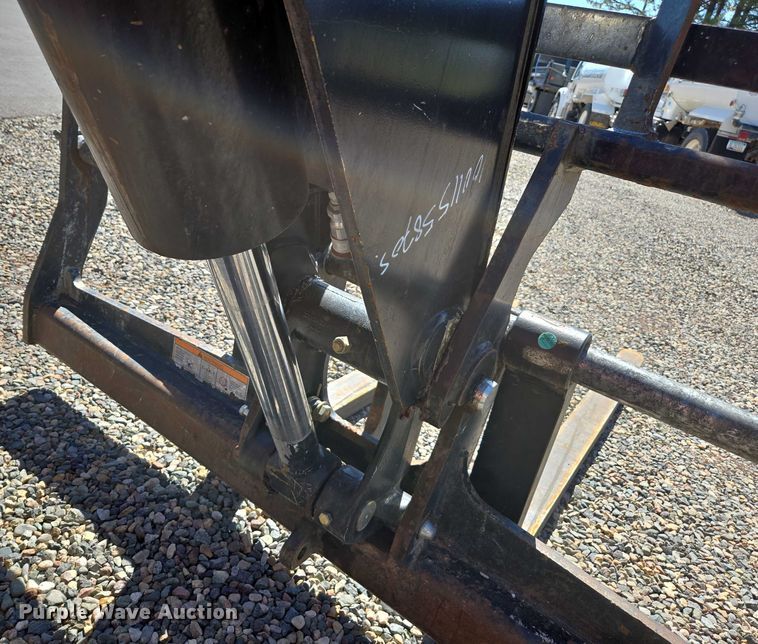 image for item EC1043 2017 JLG 10054 telehandler