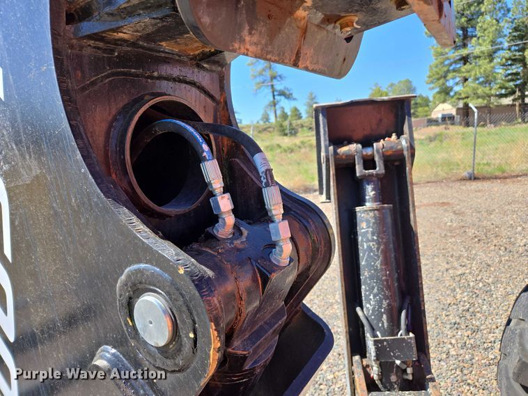 image for item EC1043 2017 JLG 10054 telehandler