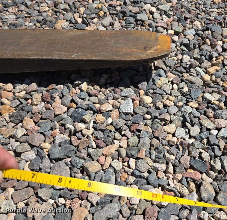 image for item EC1043 2017 JLG 10054 telehandler