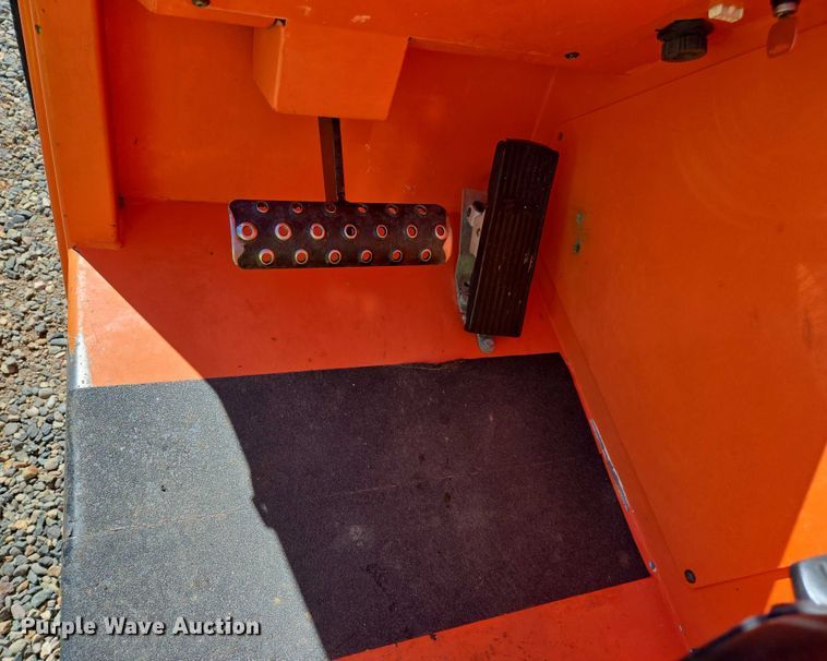 image for item EC1043 2017 JLG 10054 telehandler