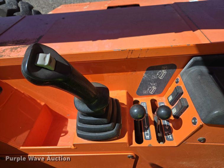 image for item EC1043 2017 JLG 10054 telehandler
