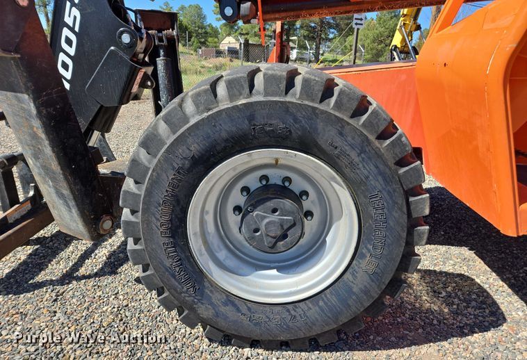 image for item EC1043 2017 JLG 10054 telehandler