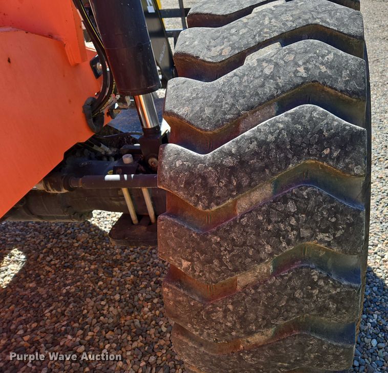image for item EC1043 2017 JLG 10054 telehandler