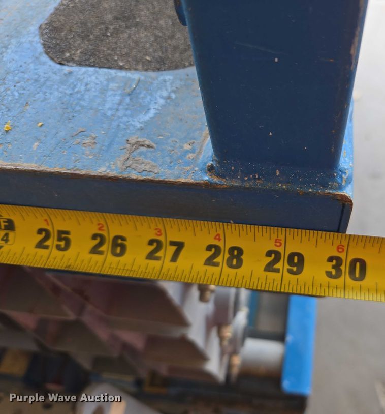 image for item EC1047 2014 Genie GS-1930 scissor lift