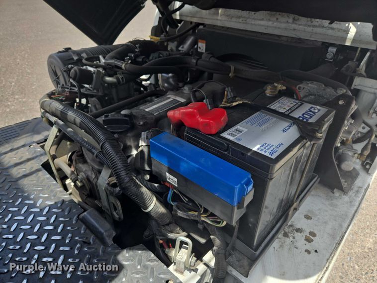 image for item EC1048 2015 Nissan CFS40 forklift