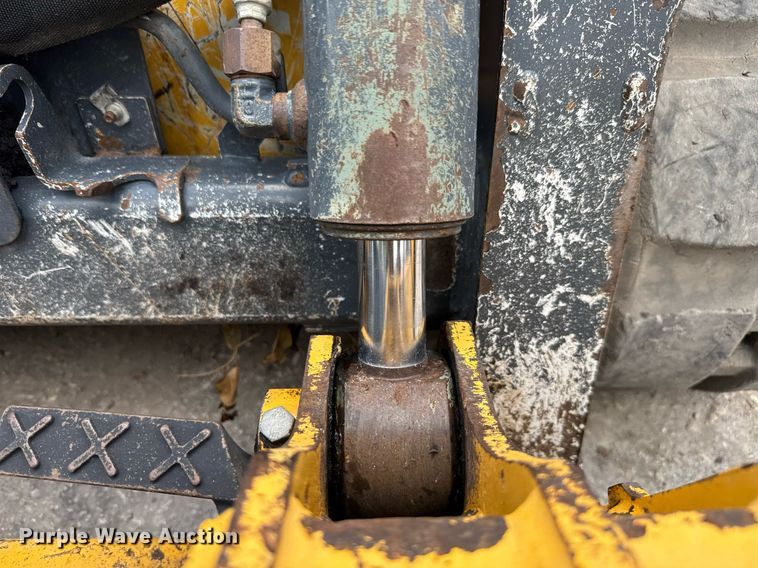 image for item EC3638 2020 John Deere 317G tracked skid steer loader