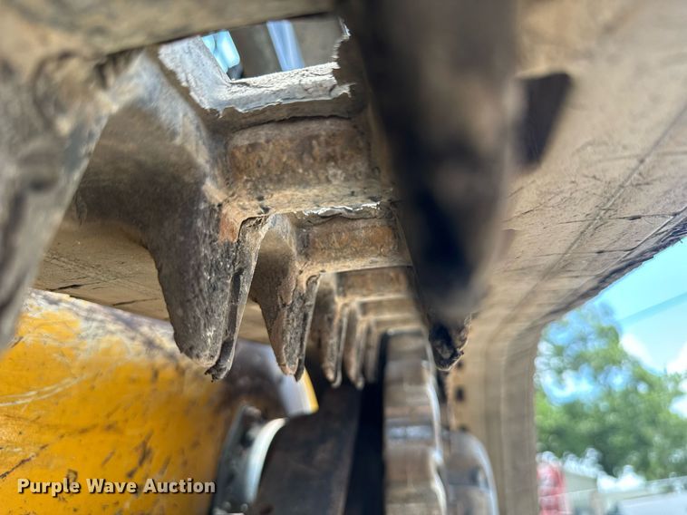 image for item EC3638 2020 John Deere 317G tracked skid steer loader