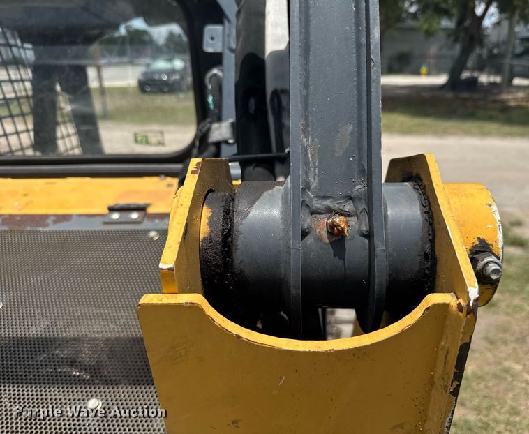 image for item EC3639 2019 John Deere 317G tracked skid steer loader