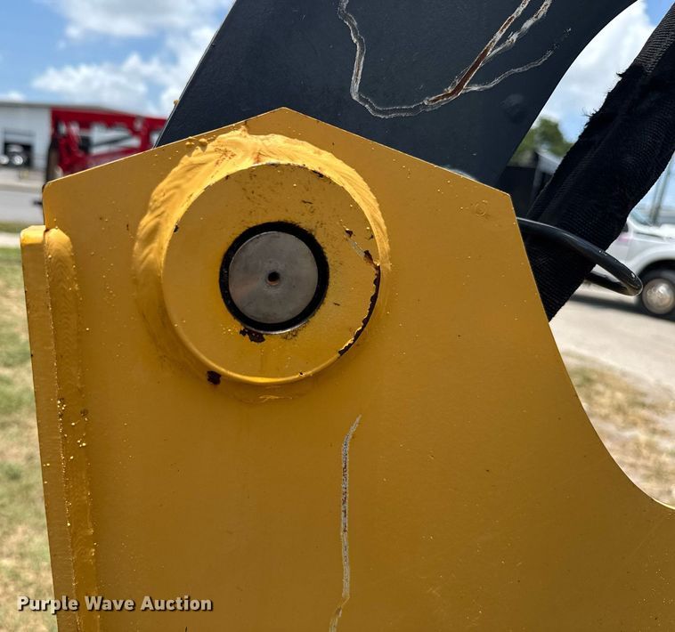 image for item EC3639 2019 John Deere 317G tracked skid steer loader