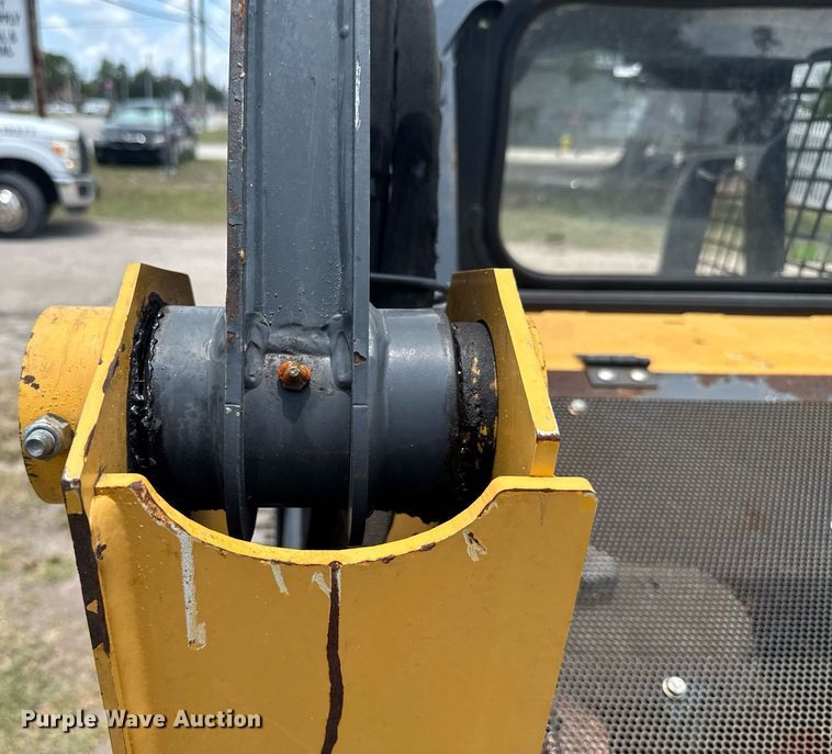 image for item EC3639 2019 John Deere 317G tracked skid steer loader