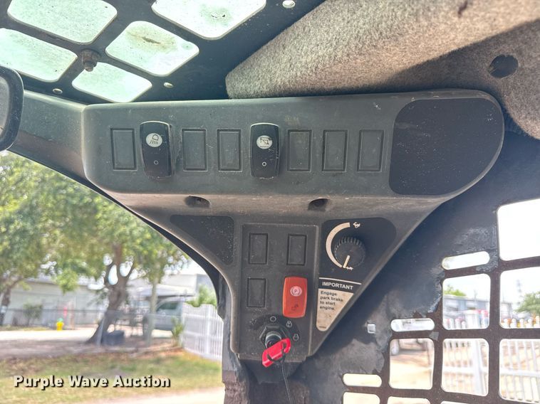 image for item EC3639 2019 John Deere 317G tracked skid steer loader