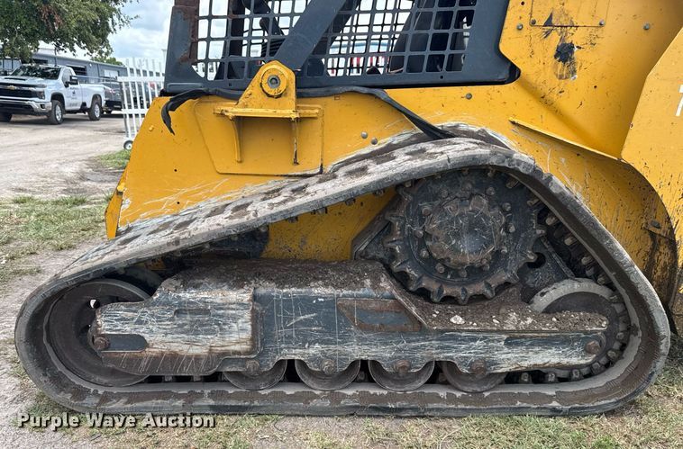 image for item EC3639 2019 John Deere 317G tracked skid steer loader