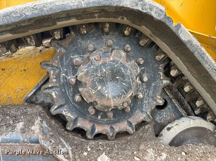 image for item EC3639 2019 John Deere 317G tracked skid steer loader