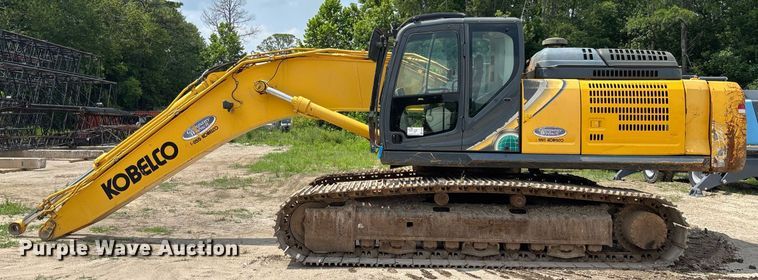 image for item EC3646 2021 Kobelco SK350LC-10 excavator