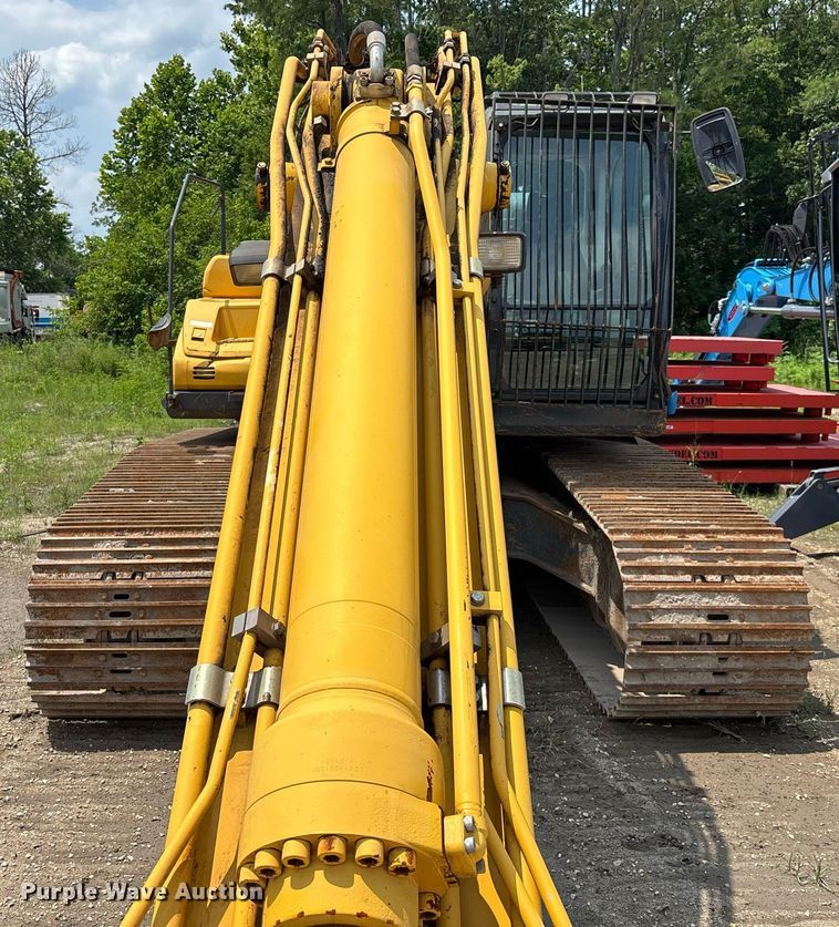 image for item EC3646 2021 Kobelco SK350LC-10 excavator