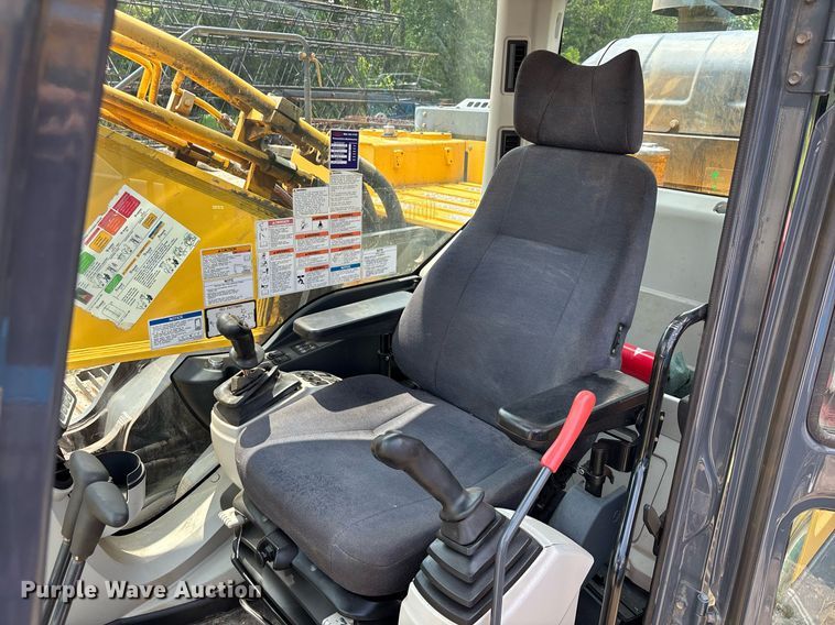 image for item EC3646 2021 Kobelco SK350LC-10 excavator