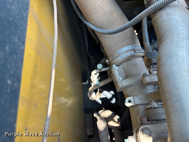 image for item EC3646 2021 Kobelco SK350LC-10 excavator