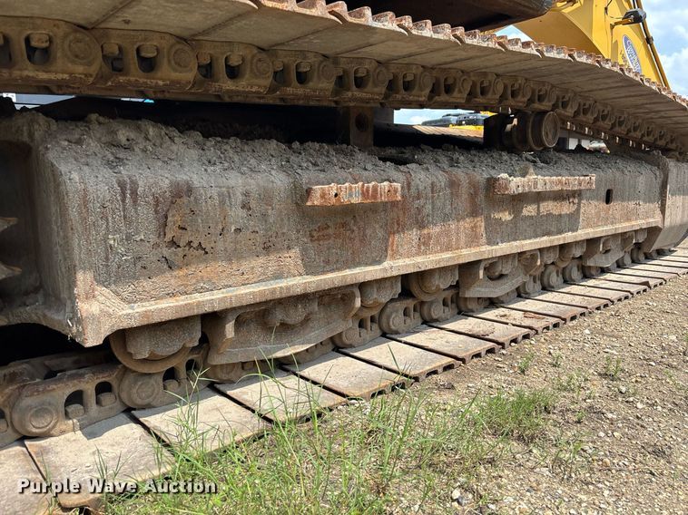 image for item EC3646 2021 Kobelco SK350LC-10 excavator