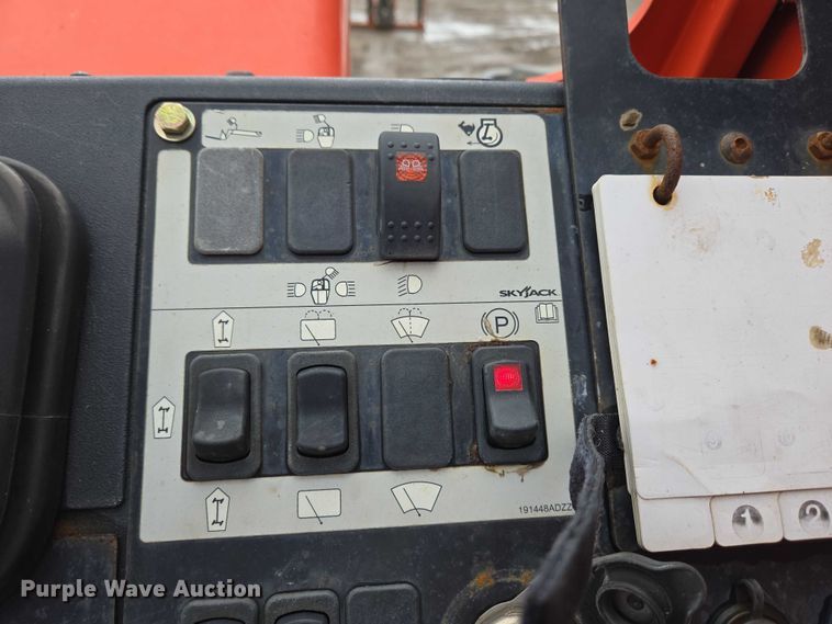 image for item EC4269 2017 Skyjack SJ1056THS telehandler