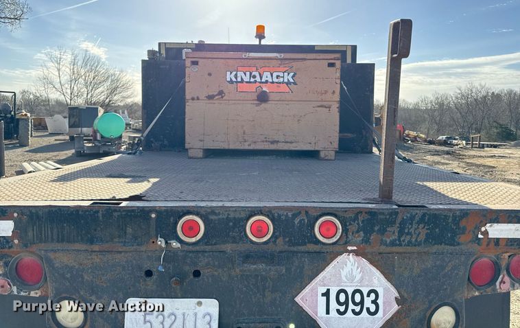 image for item ED4091 1996 Kenworth T300 flatbed truck