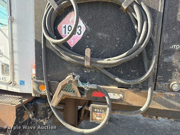 image for item ED4091 1996 Kenworth T300 flatbed truck