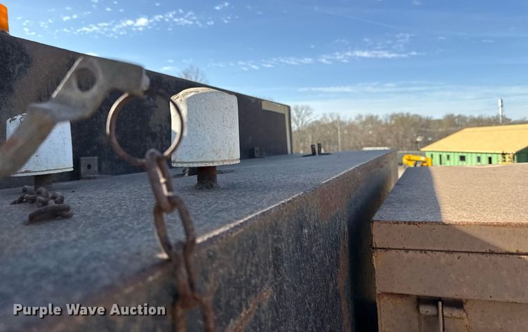 image for item ED4091 1996 Kenworth T300 flatbed truck