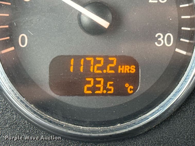 image for item ED5668 2020 Peterbilt 348 dump truck